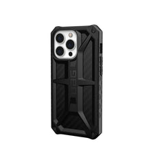 Заредете изображение във визуализатора на галерията – ( uag ) urban armor gear monarch гръб за iphone 13 pro carbon fiber - TopMag
