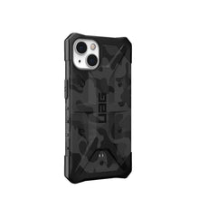 Заредете изображение във визуализатора на галерията – ( uag ) urban armor gear pathfinder case гръб за iphone 13 midnight camo - TopMag
