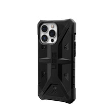 Заредете изображение във визуализатора на галерията – ( uag ) urban armor gear pathfinder гръб за iphone 13 pro black - TopMag
