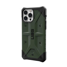 Заредете изображение във визуализатора на галерията – ( uag ) urban armor gear pathfinder гръб за iphone 13 pro max green - TopMag
