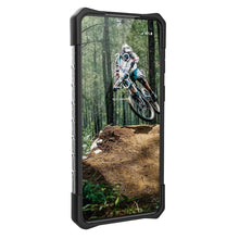 Заредете изображение във визуализатора на галерията – ( uag ) urban armor gear plasma for samsung s21 plus black transparent - TopMag
