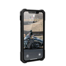 Заредете изображение във визуализатора на галерията – Urban armor gear monarch гръб за iPhone 11 pro черен - само за 77.3 лв
