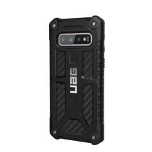 Заредете изображение във визуализатора на галерията – Urban armor gear monarch гръб за samsung s10 plus carbon fiber - само за 77.3 лв
