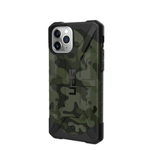 Заредете изображение във визуализатора на галерията – Urban armor gear pathfinder гръб за iPhone 11 pro max forest camo - само за 64.2 лв
