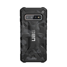 Заредете изображение във визуализатора на галерията – Urban armor gear pathfinder гръб за samsung s10 plus midnight camo - само за 64.2 лв

