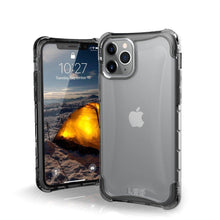 Заредете изображение във визуализатора на галерията – Urban armor gear plyo гръб за iPhone 11 pro max прозрачен - само за 55.5 лв
