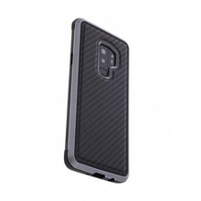 Заредете изображение във визуализатора на галерията – X-doria defense lux за galaxy s9 plus черен carbon - само за 69.6 лв
